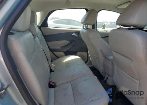 2014 Ford Focus Bev z USA, uszkodzony, nr VIN 1FADP3R44EL281770